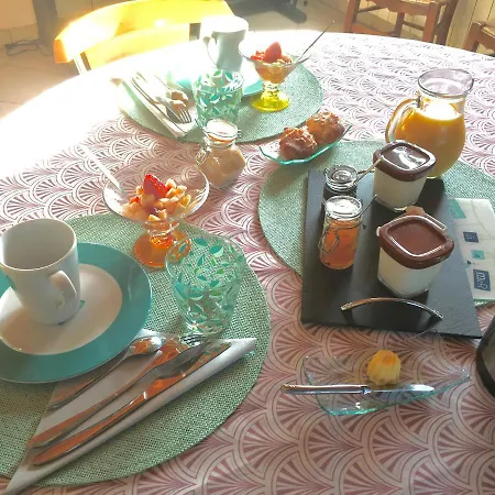 Calme Et Nature, Ba מלון גוז'אן-מסטרה